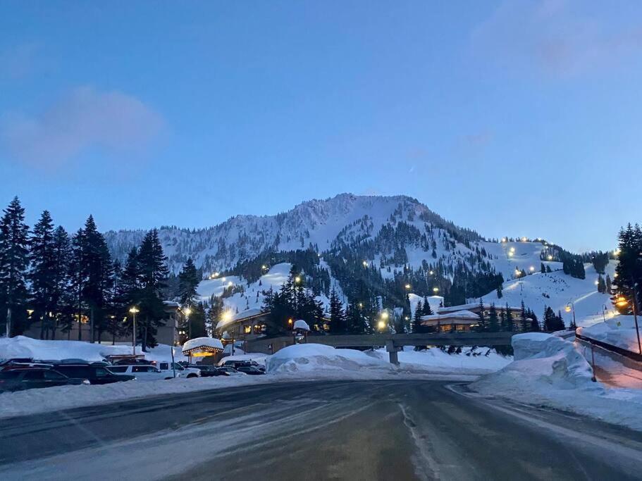 Walk To Downtown Leavenworth * Sleeps 6 + Pets * Ground Level Gem! Lägenhet Exteriör bild