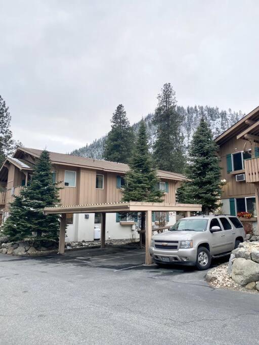 Walk To Downtown Leavenworth * Sleeps 6 + Pets * Ground Level Gem! Lägenhet Exteriör bild