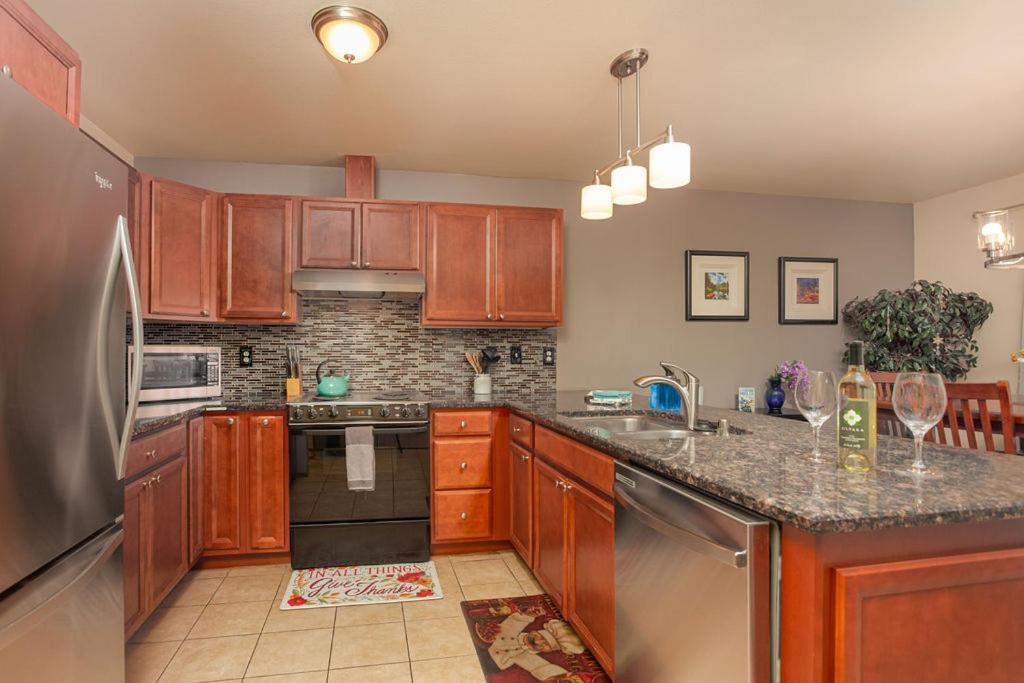 Walk To Downtown Leavenworth * Sleeps 6 + Pets * Ground Level Gem! Lägenhet Exteriör bild